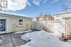 444 Cimarron Circle Okotoks