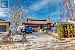 14 Maple Leaf Road Strathmore