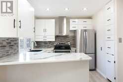 22, 10030 Oakmoor Way SW Calgary