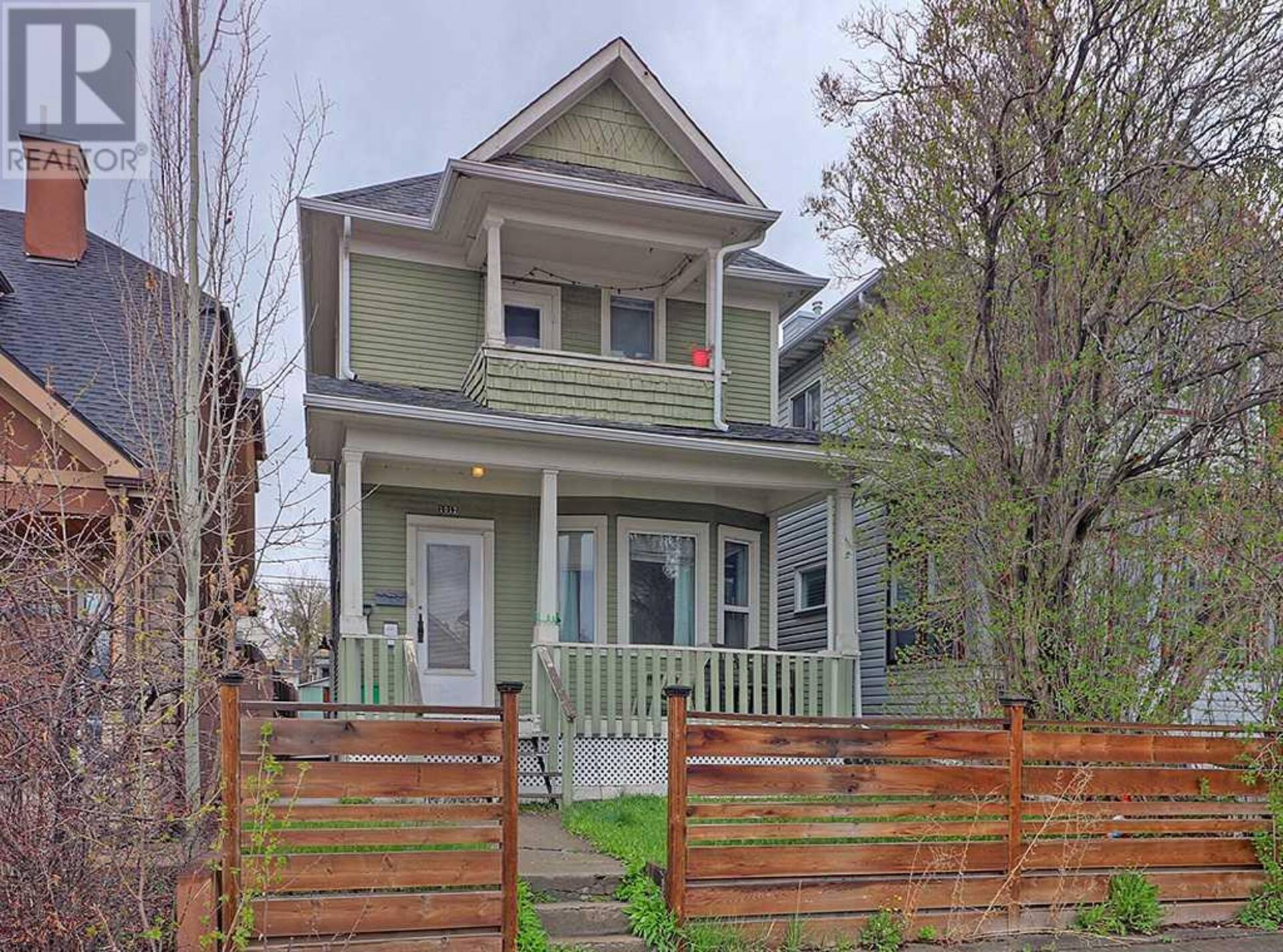 1012 19 Avenue SE Calgary