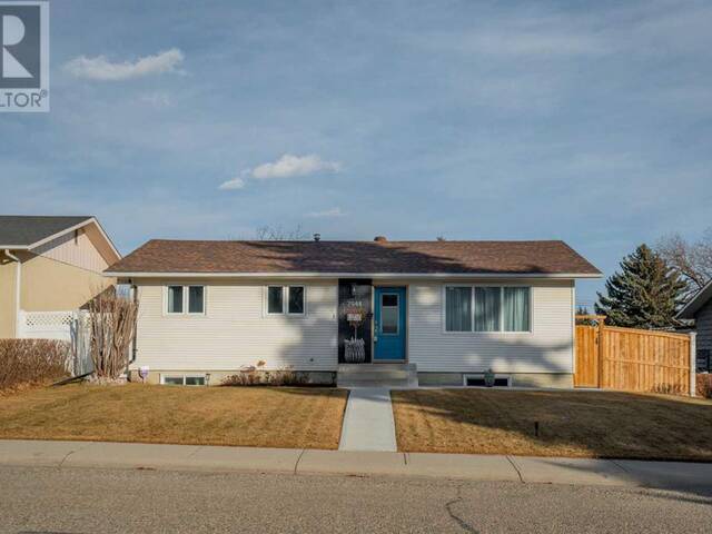 7944 Huntwick Crescent NE Calgary Alberta