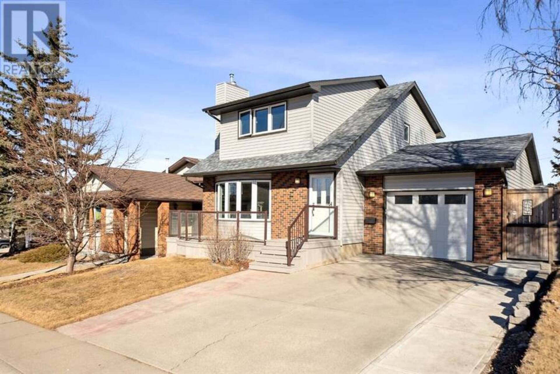 112 Beaconsfield Way NW Calgary