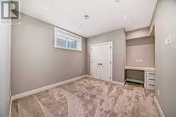 615 19 Avenue NW Calgary