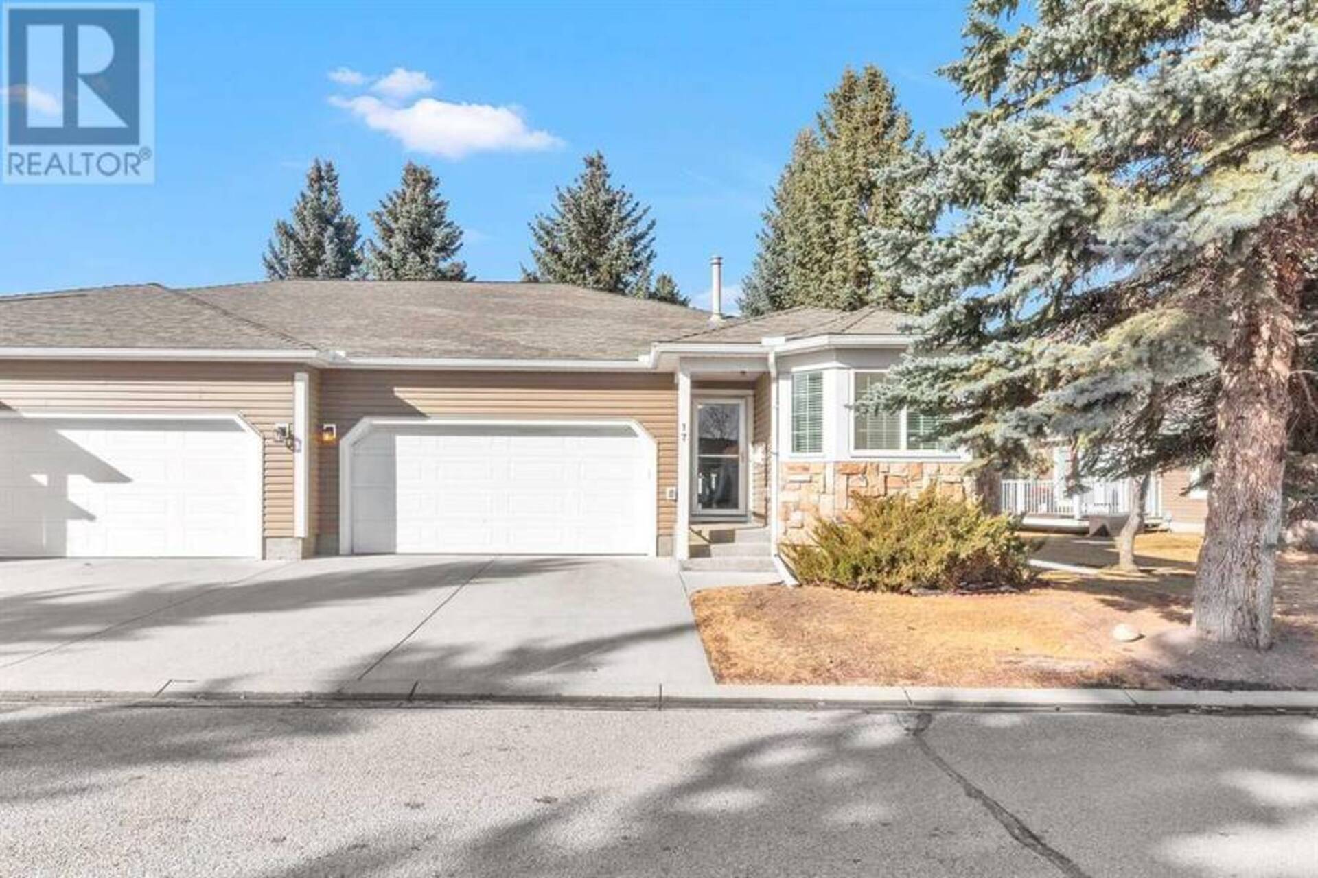 17 Douglasbank Gardens SE Calgary