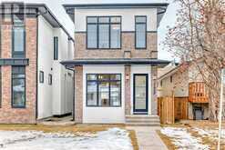 2608 6 Avenue NW Calgary