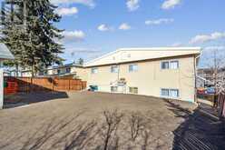 419 Huntsville Crescent NW Calgary