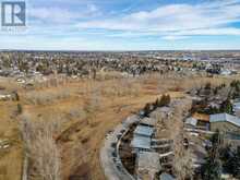 325 44 Avenue NW Calgary