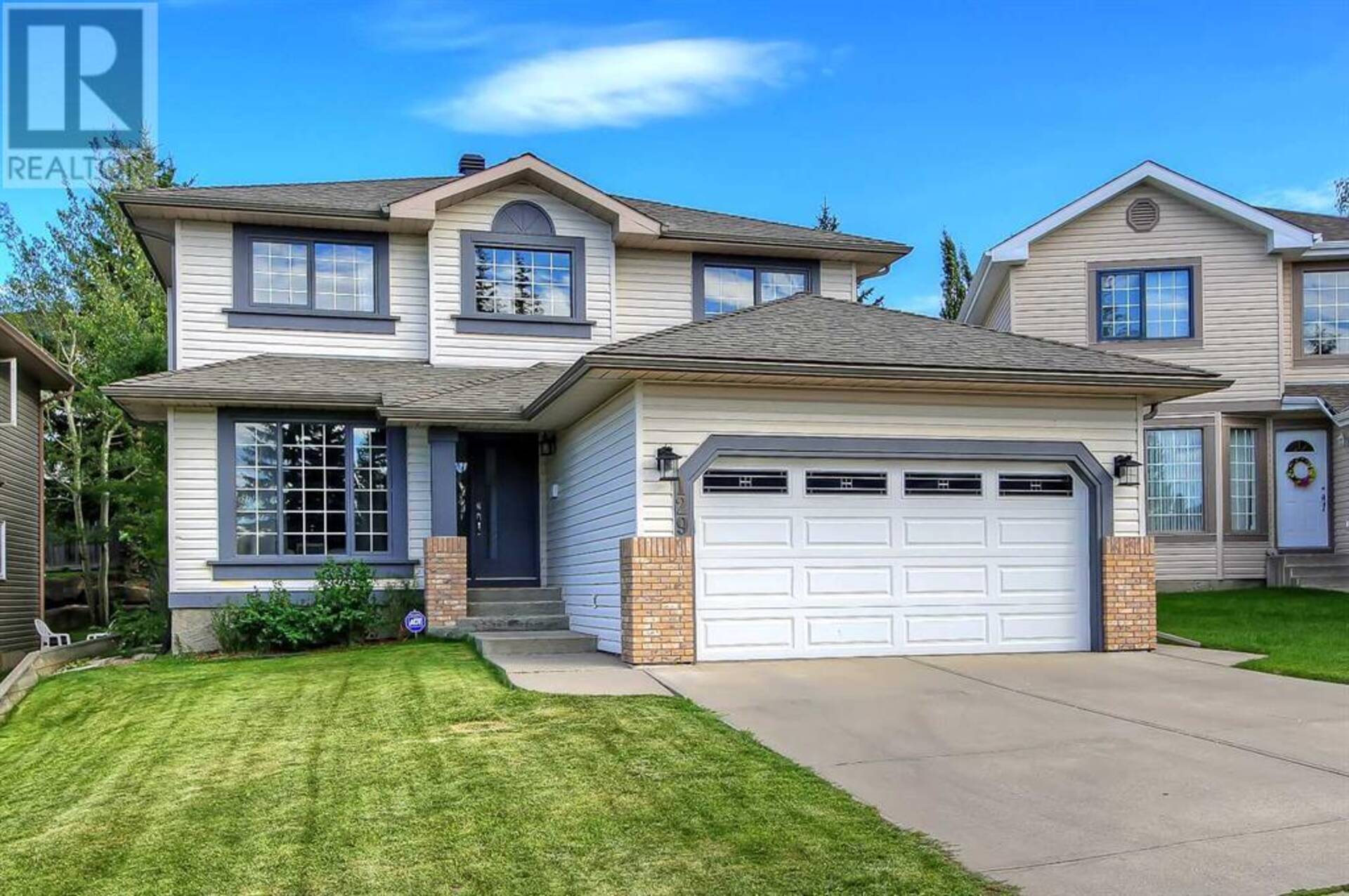 129 Edgebrook Gardens NW Calgary