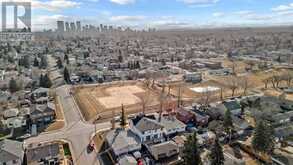 236 30 Avenue NE Calgary