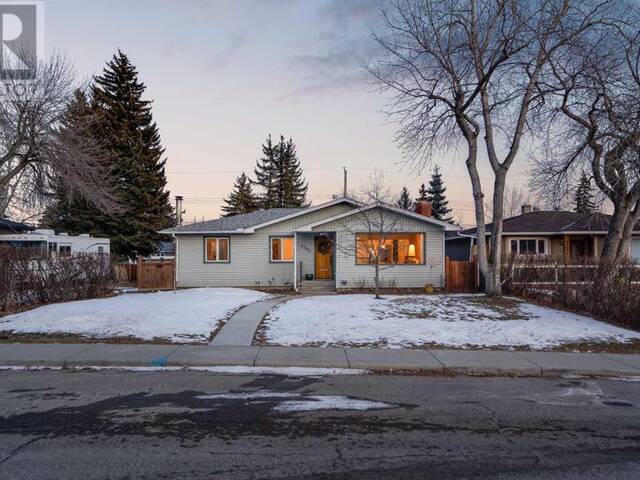 2232 38 Street SW Calgary