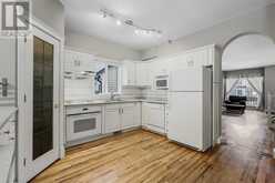 2110 32 Avenue SW Calgary