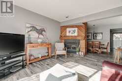 22, 3302 50 Street NW Calgary