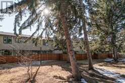 22, 3302 50 Street NW Calgary