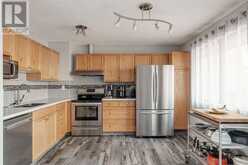 22, 3302 50 Street NW Calgary