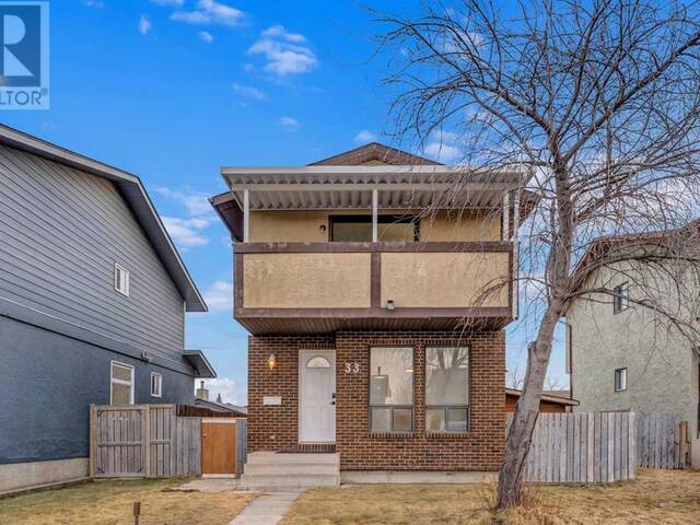 33 Templeton Bay NE Calgary