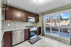 5, 72 Erin Grove Close SE Calgary