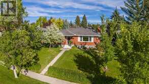 5804 37 Street SW Calgary