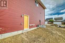 612 Baywater Manor SW Airdrie