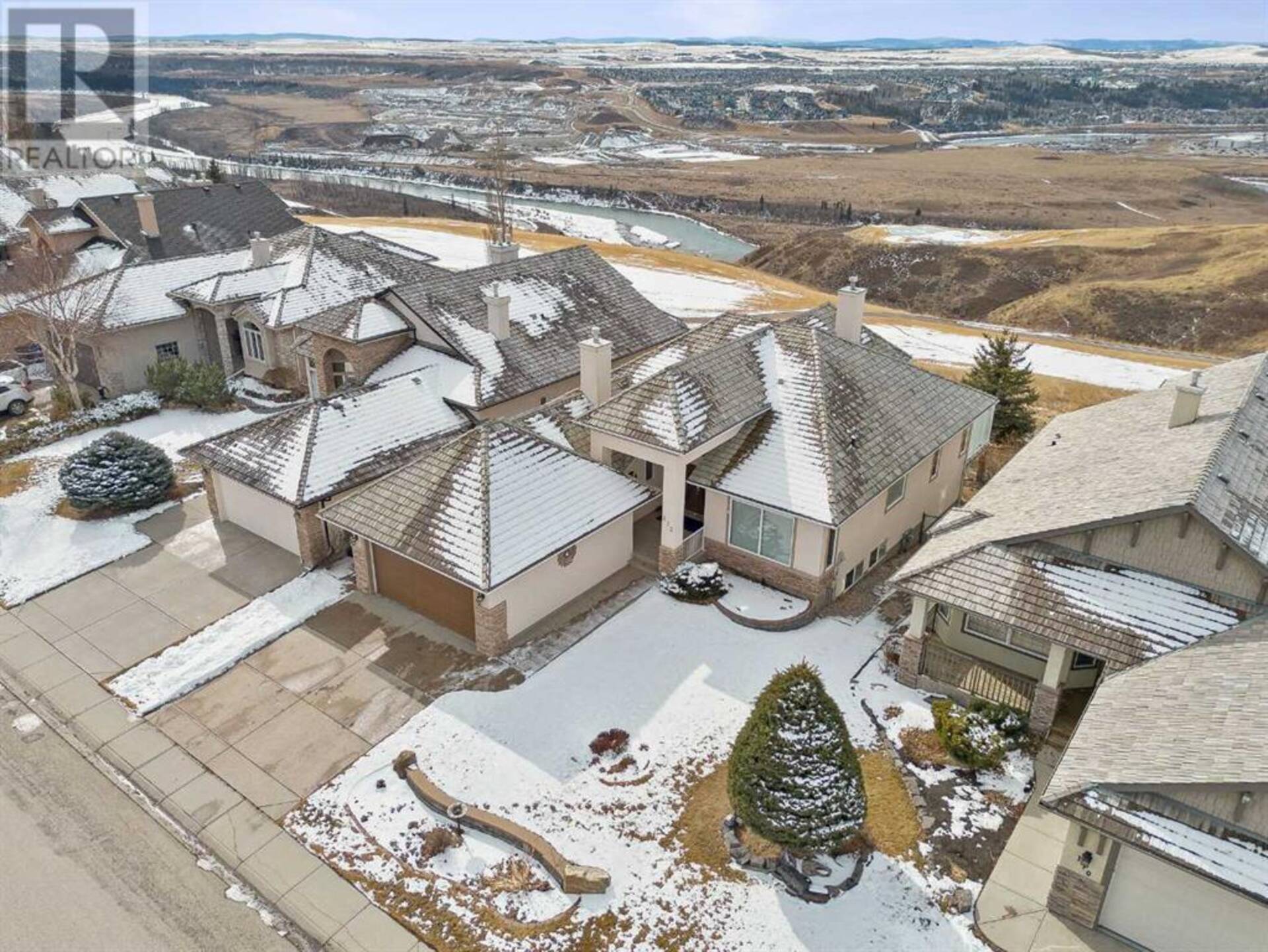 172 Gleneagles View Cochrane