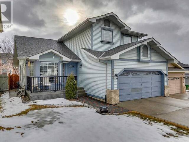 252 Douglas Woods Drive SE Calgary