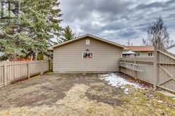 2406 17 Street Nanton