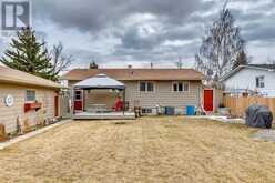 2406 17 Street Nanton