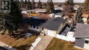 255 Queen Tamara Way SE Calgary