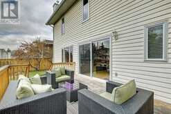 387 SUNMILLS Drive SE Calgary