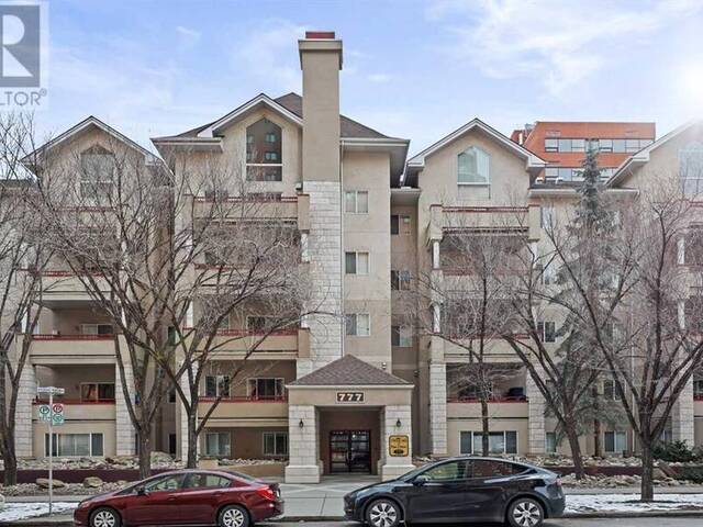 102, 777 3 Avenue SW Calgary