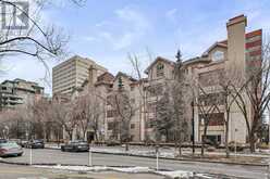 102, 777 3 Avenue SW Calgary