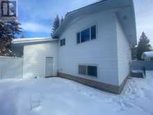 9932 Oakridge Road SW Calgary