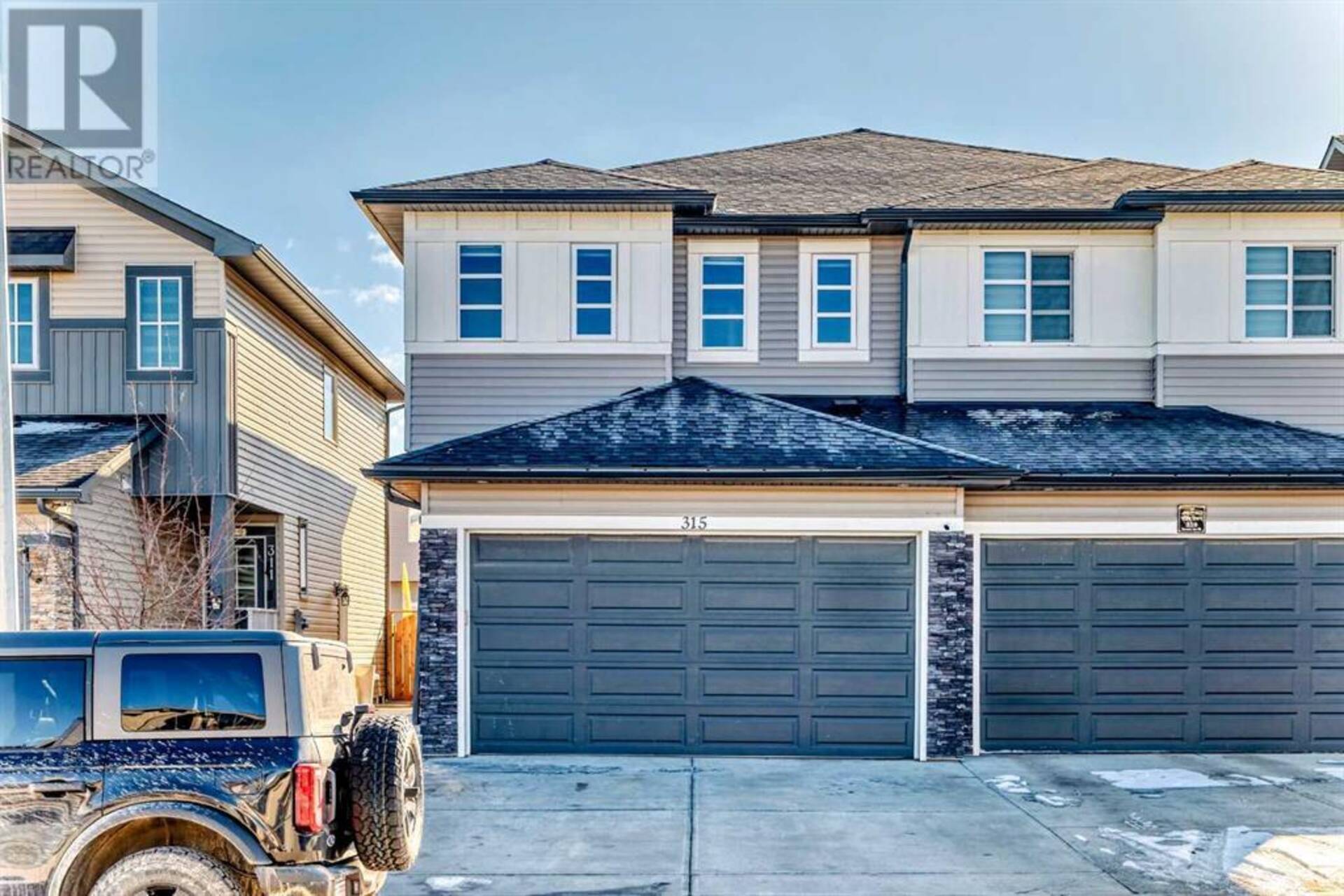 315 Savanna Avenue NE Calgary