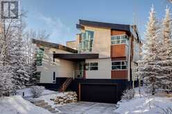 25 Posthill Drive SW Calgary