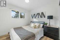 616 Cedarille Way SW Calgary