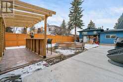 616 Cedarille Way SW Calgary