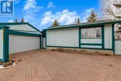 211 Deermont Court SE Calgary