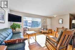 38 Glamorgan Drive SW Calgary