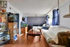 2002 32 Avenue SW Calgary