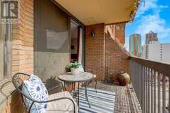 702, 1001 14 Avenue SW Calgary