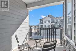 704 Crestridge Common SW Calgary