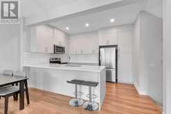 704 Crestridge Common SW Calgary