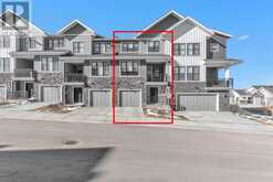 704 Crestridge Common SW Calgary