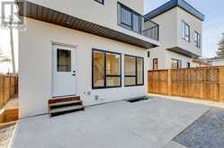 388 Hendon Drive NW Calgary