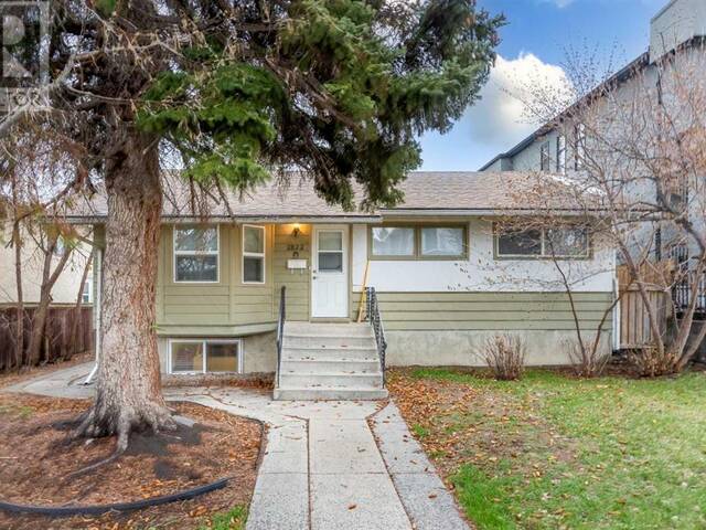 2822 40 Street SW Calgary