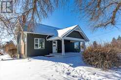 419 Main Street Trochu