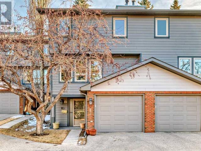 15, 64 Woodacres Crescent SW Calgary