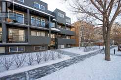 4, 515 18 Avenue SW Calgary