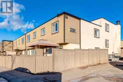 37, 3809 45 Street SW Calgary