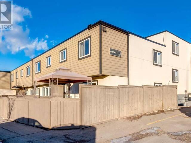 37, 3809 45 Street SW Calgary Alberta