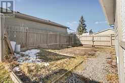 1852 Meadowbrook Drive SE Airdrie